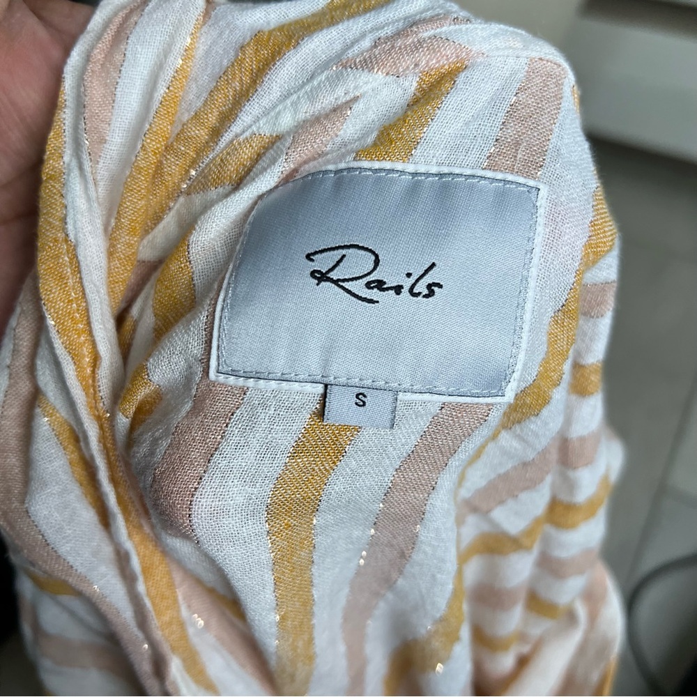 Rails Cream and Tan Striped Tie-Front linen‎ Blouse v-neck size S - Picture 7 of 11